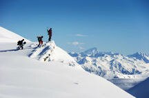 Backcountry hiking in Cardrona Backcountry hiking in Cardrona